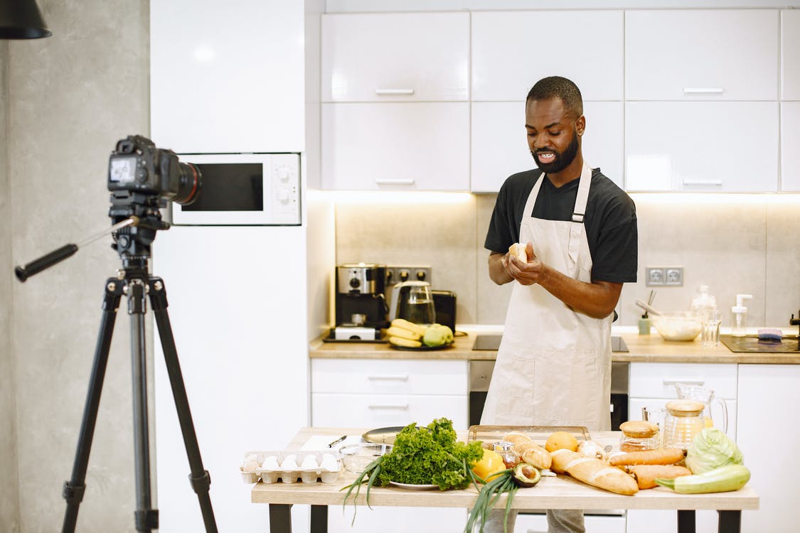 How to Make Cooking Videos in 5 Easy Steps - Food Sec