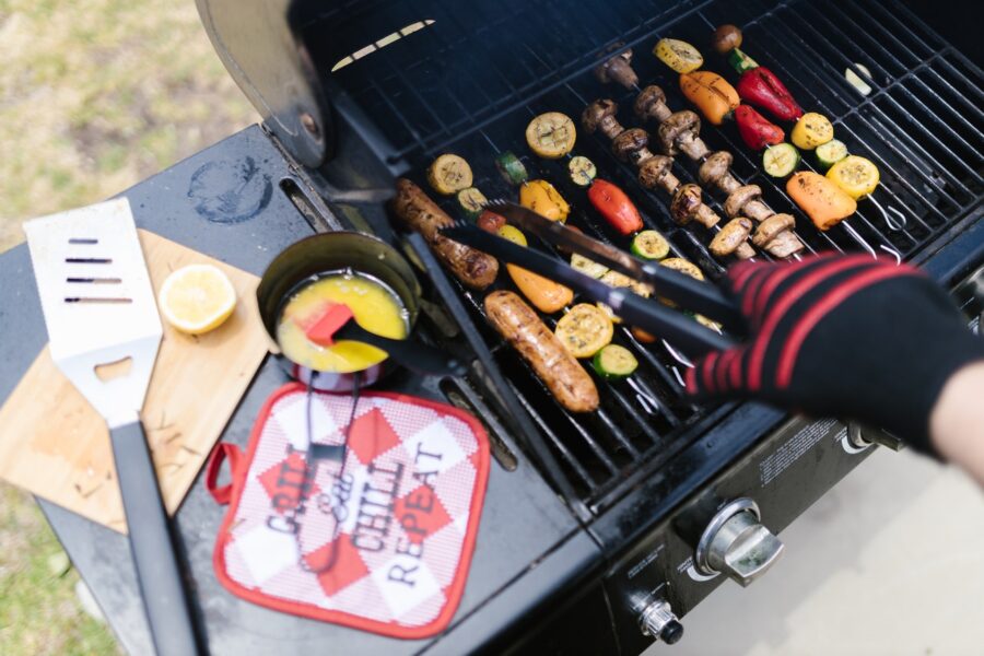 10 Tips For Hosting The Perfect Summer Bbq Food Sec